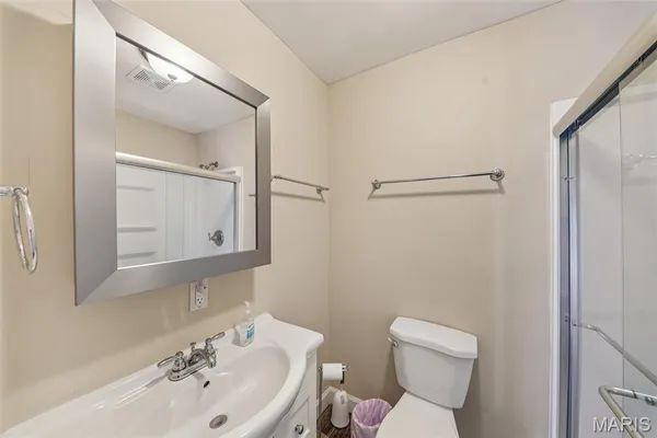 $595,000 | 1408 Nursery Avenue, Greenville, IL 62246