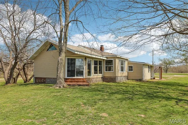 $595,000 | 1408 Nursery Avenue, Greenville, IL 62246