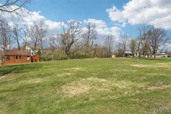 $595,000 | 1408 Nursery Avenue, Greenville, IL 62246