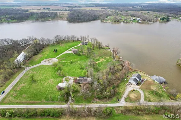 $595,000 | 1408 Nursery Avenue, Greenville, IL 62246