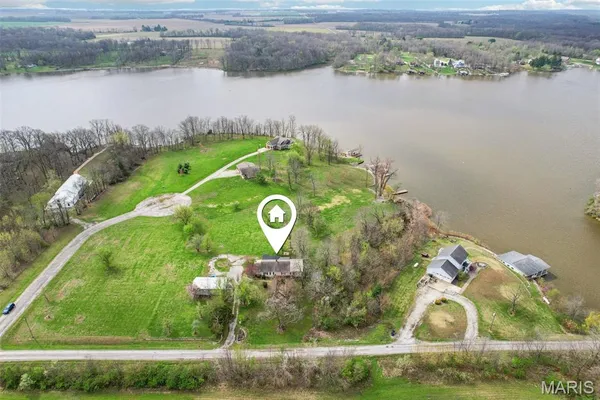 $595,000 | 1408 Nursery Avenue, Greenville, IL 62246