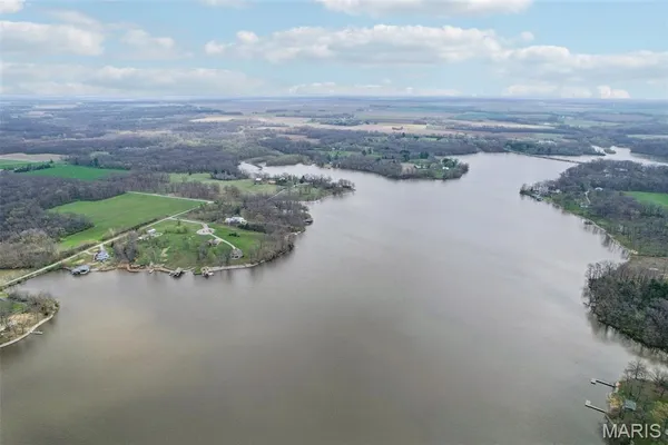 $595,000 | 1408 Nursery Avenue, Greenville, IL 62246