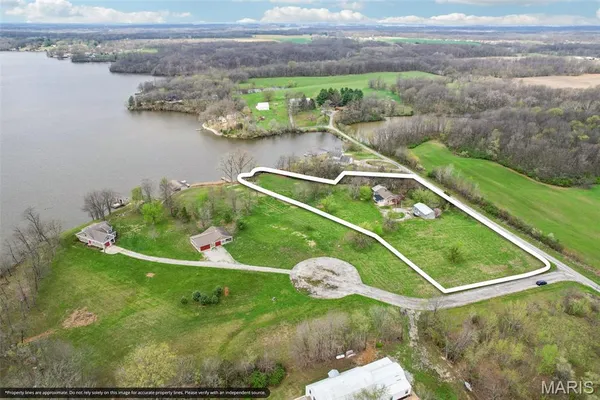 $595,000 | 1408 Nursery Avenue, Greenville, IL 62246