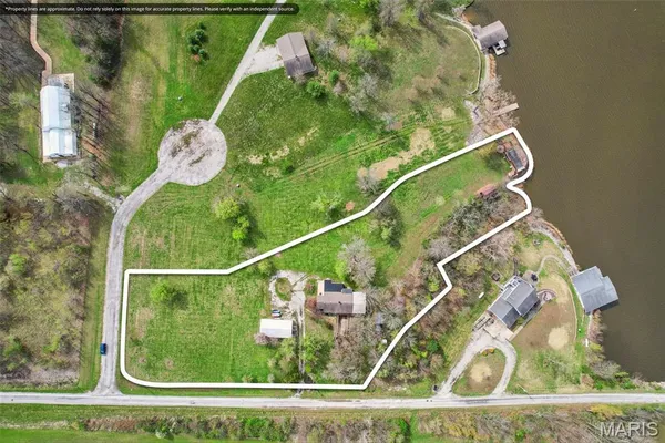 $595,000 | 1408 Nursery Avenue, Greenville, IL 62246