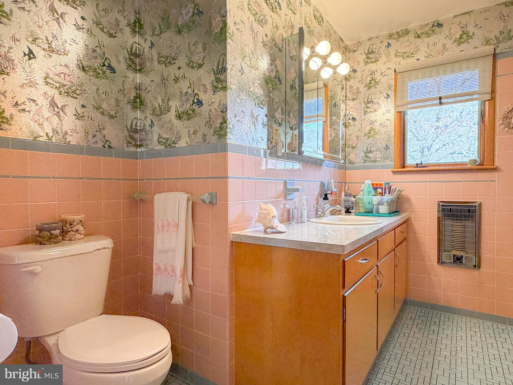 1771 Upper Snake Spring Road Everett, PA 15537 - Photo 15 of 62 Full bath on main level