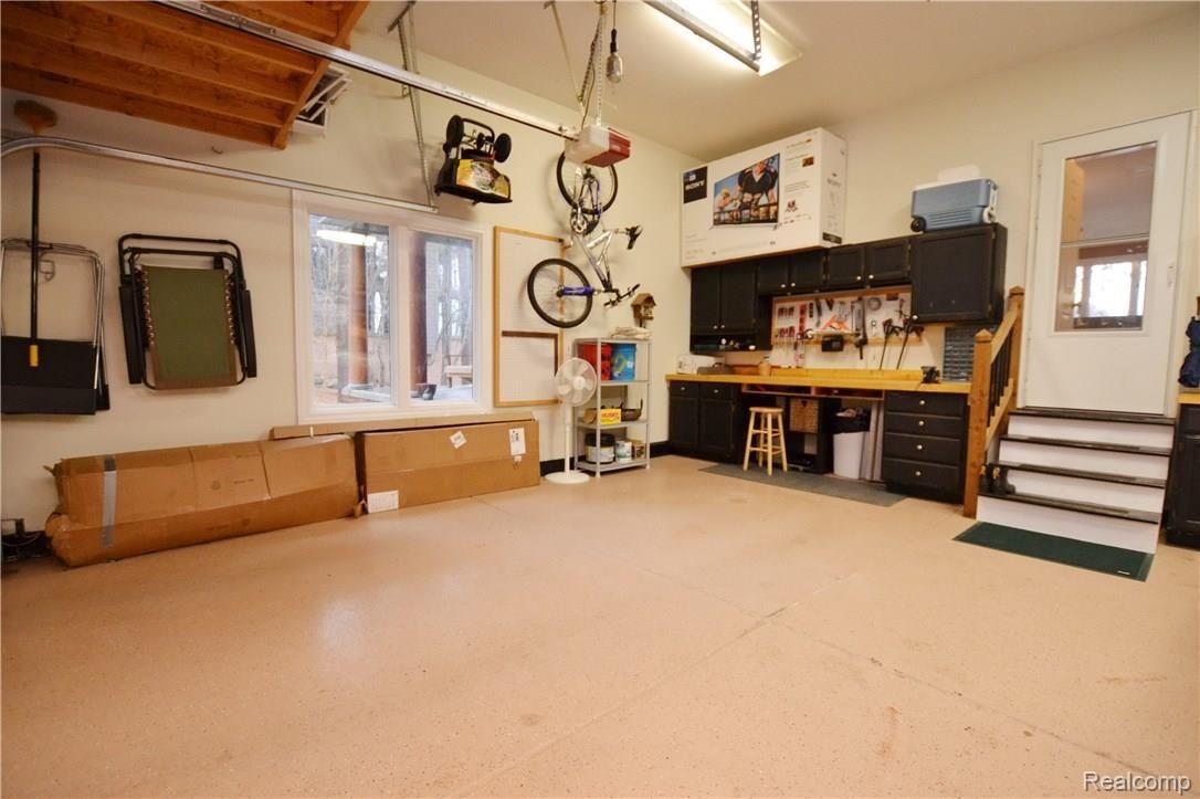 469 John R Street Milford, MI 48381 - Photo 39 of 40 Attached Garage W Epoxy Floor & Workshop