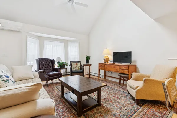 $495,000 | 16 Dunnhill Drive, Unit 26, Kennebunk, ME 04043
