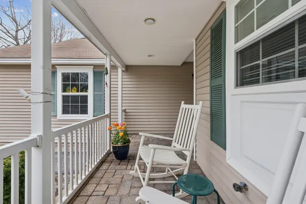 $495,000 | 16 Dunnhill Drive, Unit 26, Kennebunk, ME 04043
