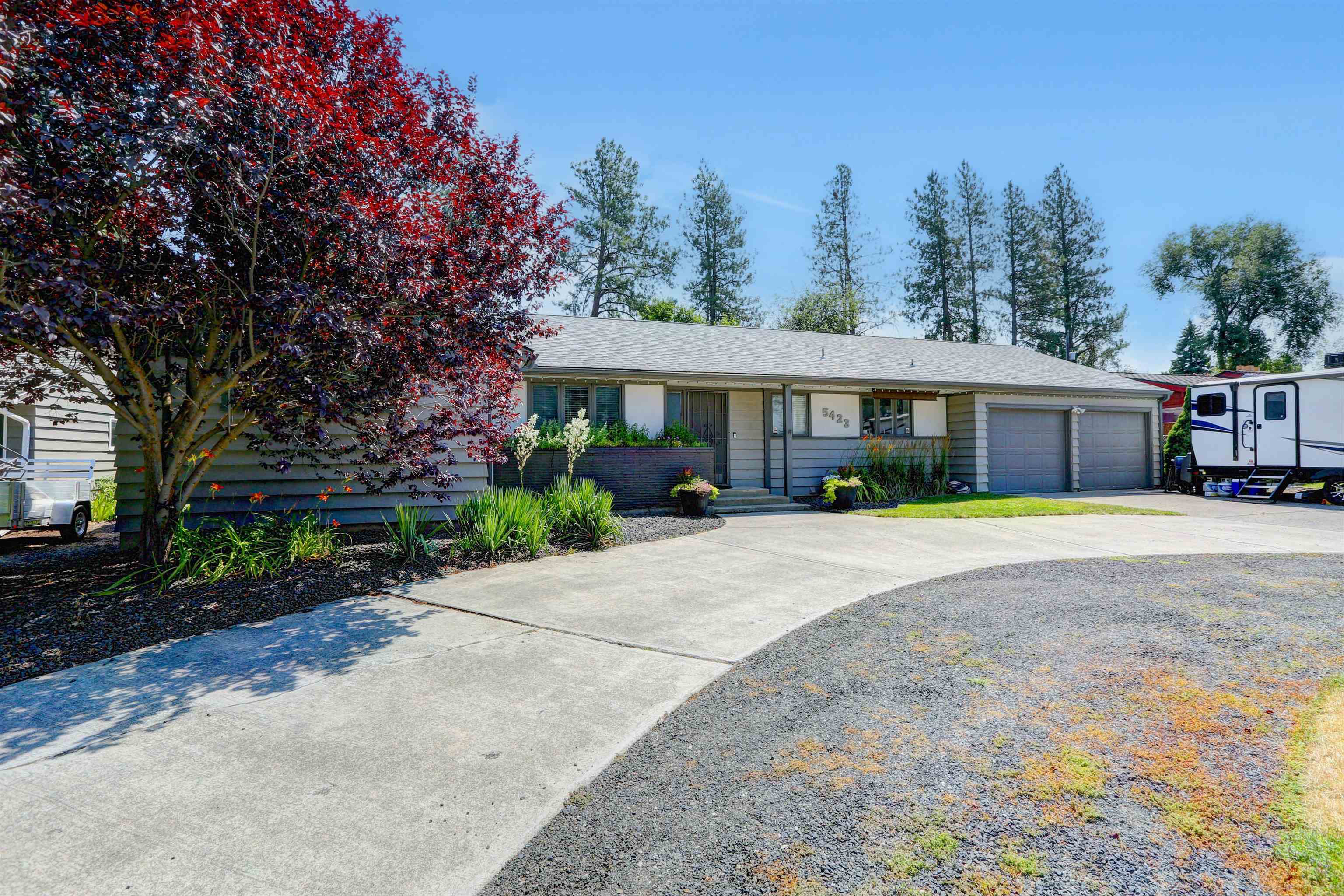 5423 South Hatch Road Spokane, WA 99223 - Photo 2 of 50 Gallery Image 2