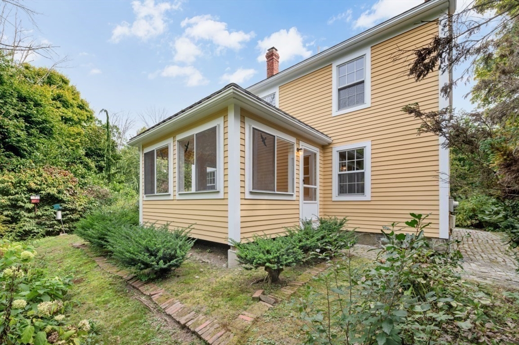 278 High Plain Road Andover, MA 01810 - Photo 5 of 35 Gallery Image 5