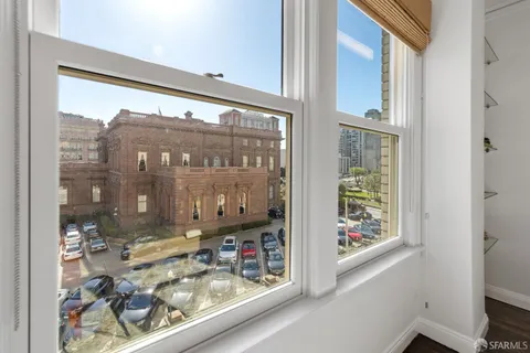 $2,795,000 | 1100 Sacramento Street, Unit 404, San Francisco, CA 94108