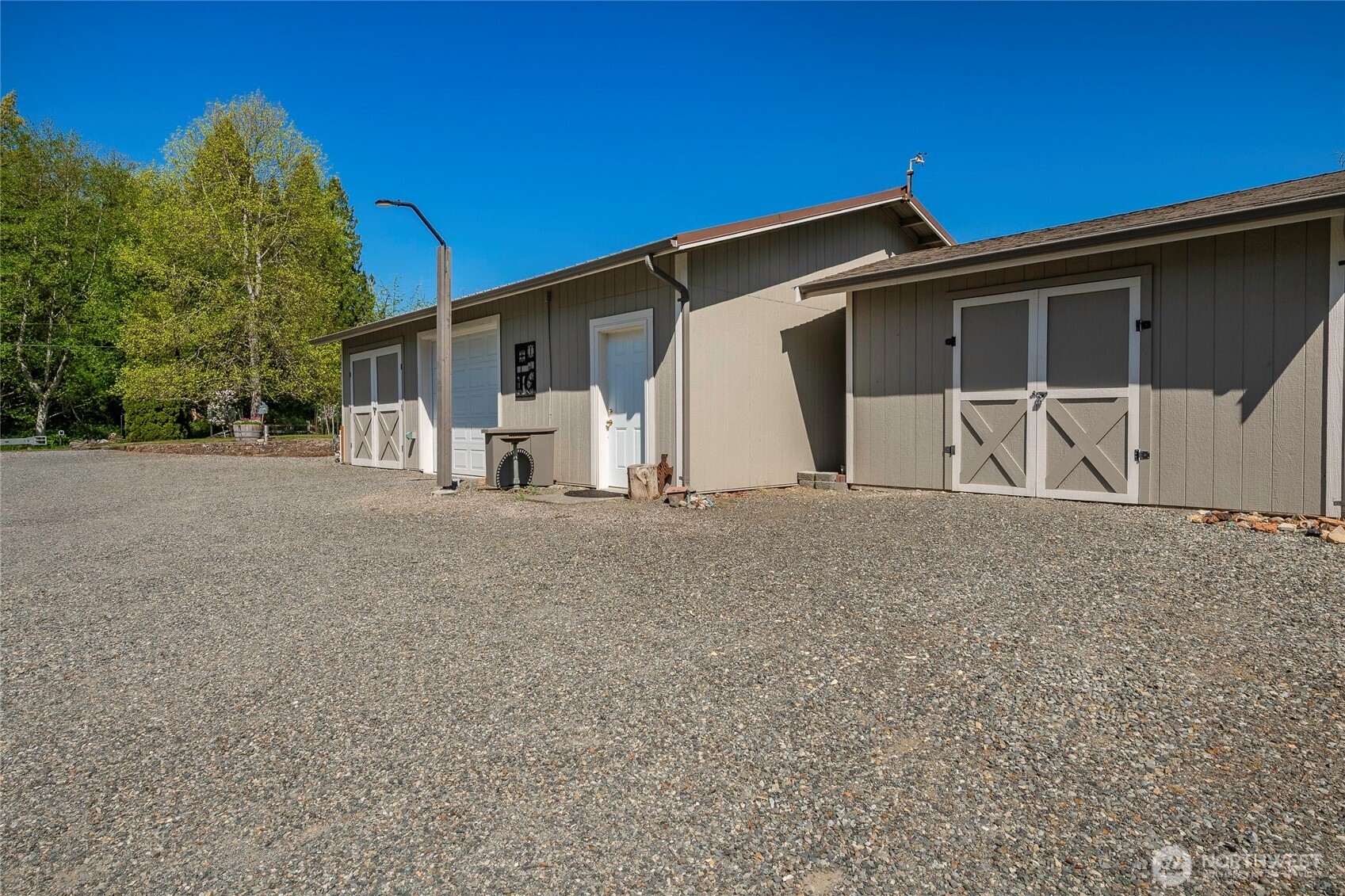 4003 Hoier Road Blaine, WA 98230 - Photo 5 of 30