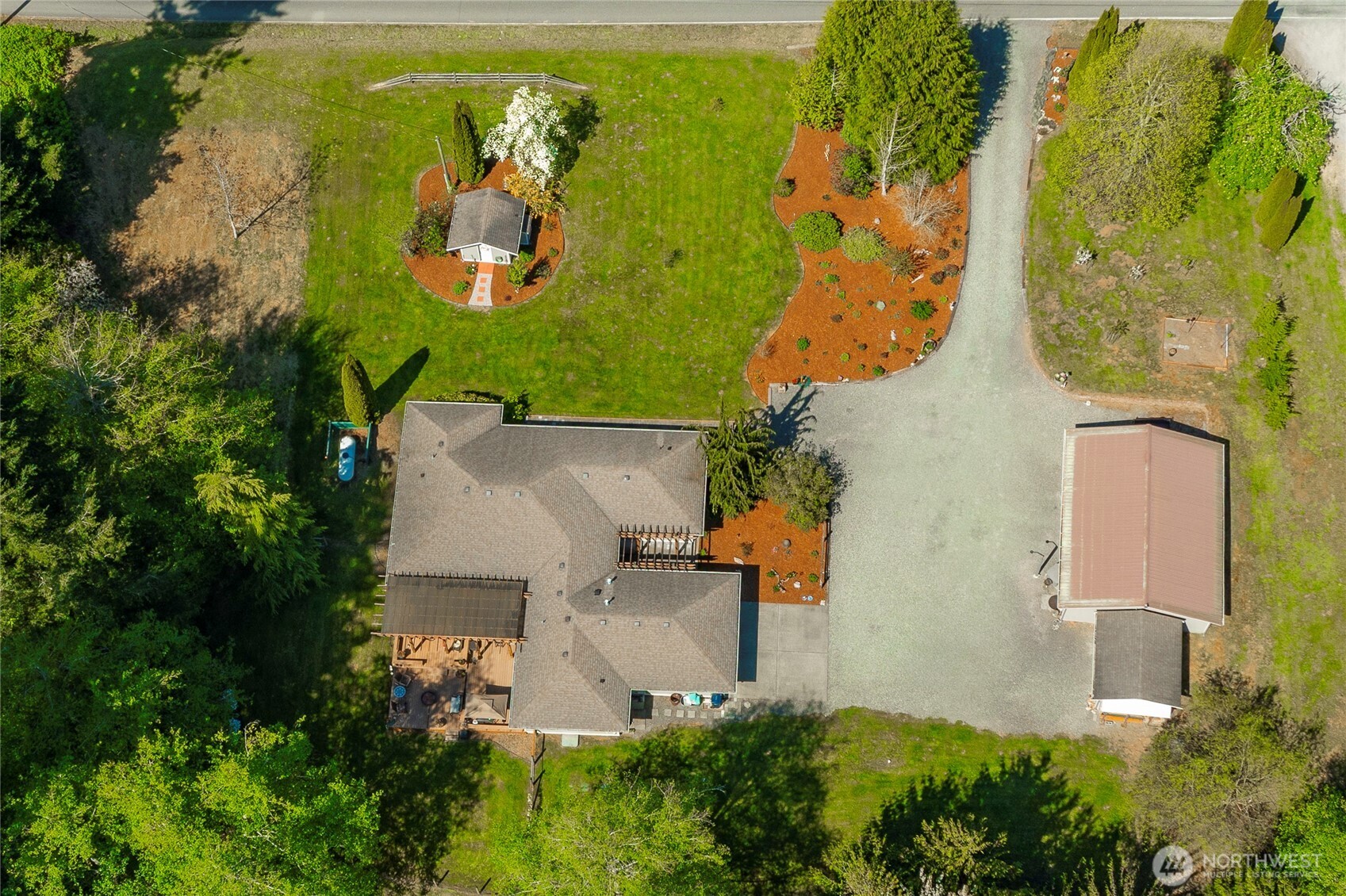 4003 Hoier Road Blaine, WA 98230 - Photo 8 of 30