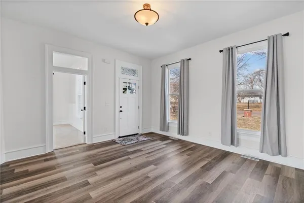 $280,000 | 303 South Elm Street, Plattsburg, MO 64477