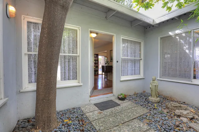 $1,349,000 | 389 Valdez Avenue, Goleta, CA 93117