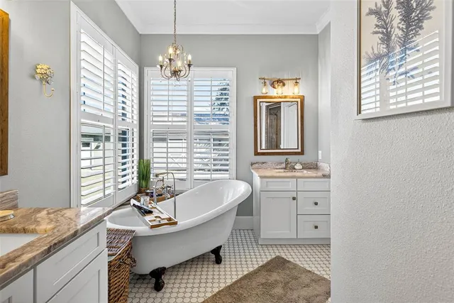 $969,900 | 18051 Hancock Bluff Road, Dade City, FL 33523