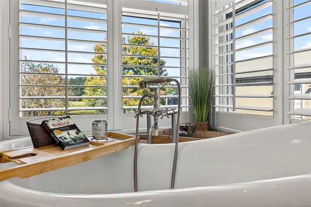 $969,900 | 18051 Hancock Bluff Road, Dade City, FL 33523