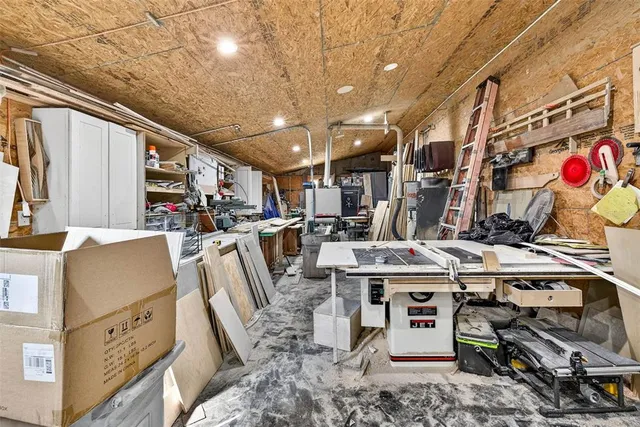 $969,900 | 18051 Hancock Bluff Road, Dade City, FL 33523