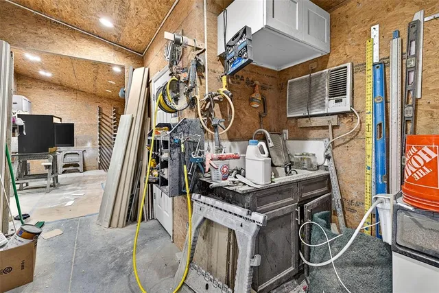 $969,900 | 18051 Hancock Bluff Road, Dade City, FL 33523