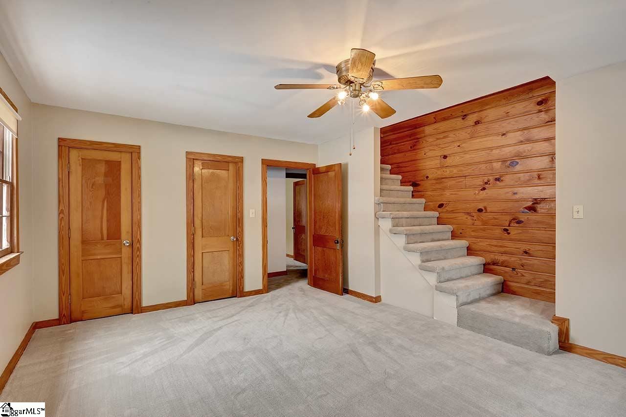 2 Dawson Road Greenville, SC 29609 - Photo 3 of 36