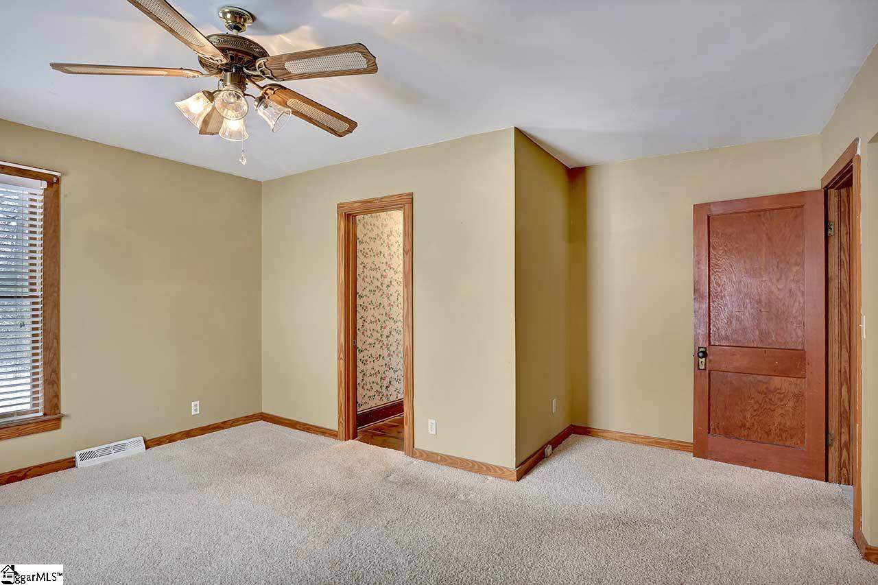 2 Dawson Road Greenville, SC 29609 - Photo 29 of 36