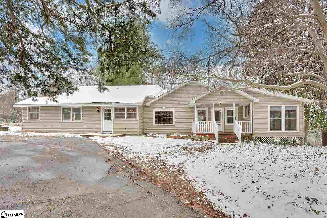 2 Dawson Road Greenville, SC 29609 - Photo 5 of 36