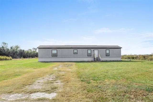 $149,900 | 22003 Gro Racca Road, Iowa, LA 70647