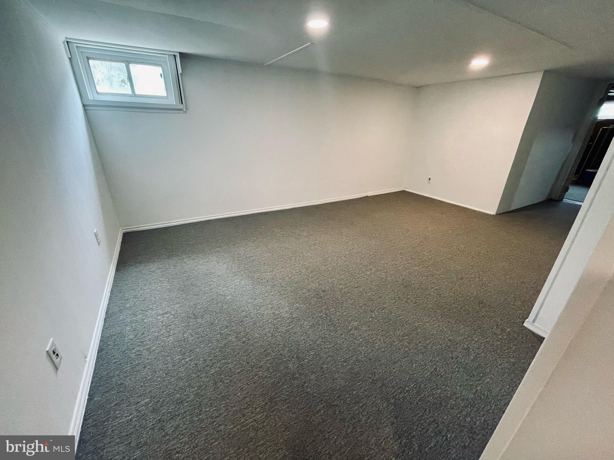 208 Ridley Avenue Folsom, PA 19033 - Photo 14 of 22 Finished Basement