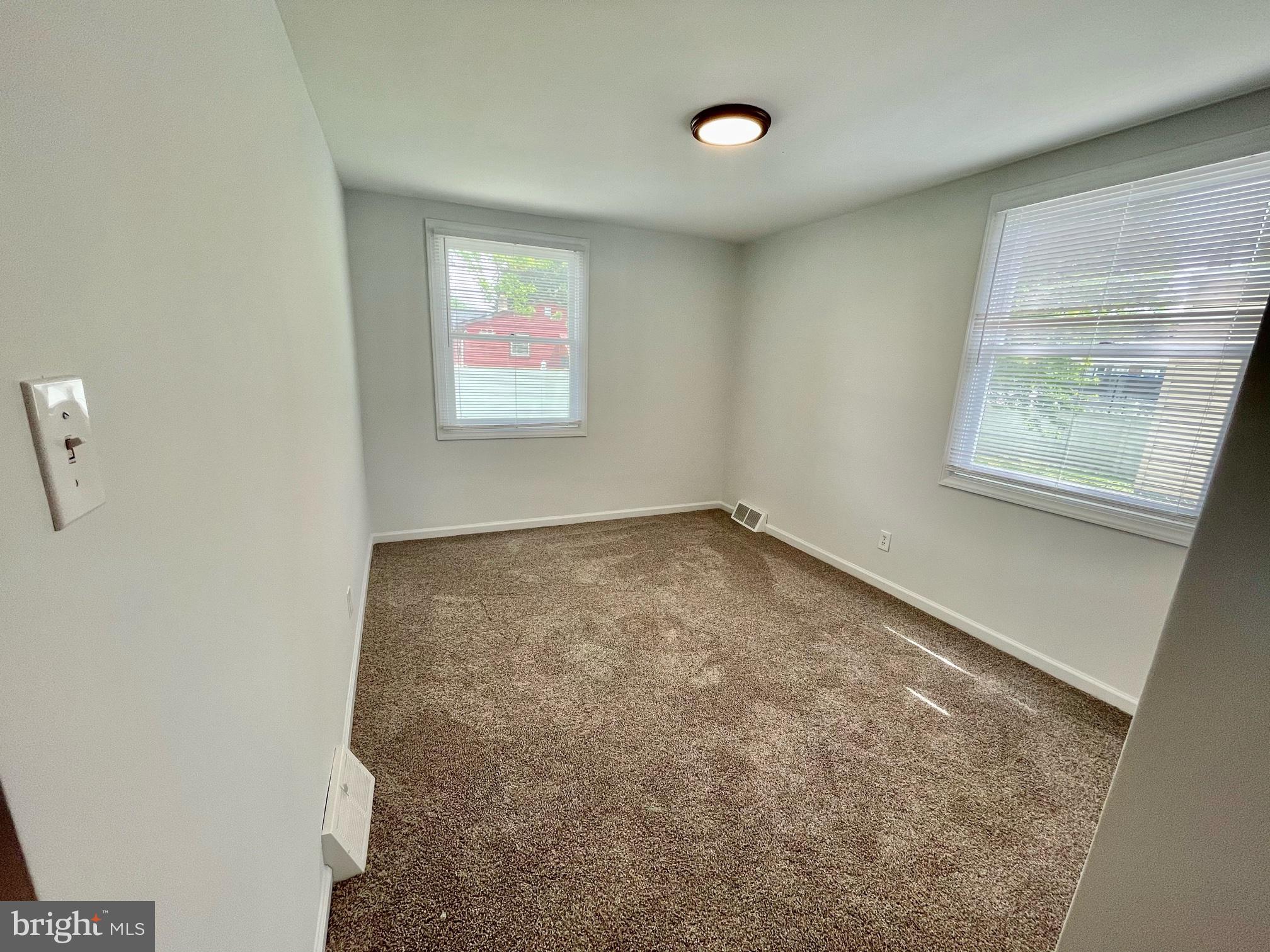 208 Ridley Avenue Folsom, PA 19033 - Photo 9 of 22 Bedroom 1