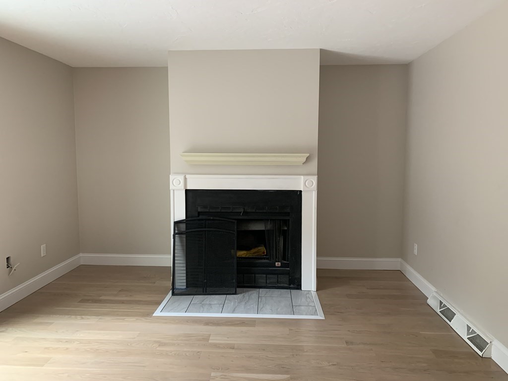 51 Shellback Way, Unit 51 Mashpee, MA 02649 - Photo 2 of 4 Gallery Image 2