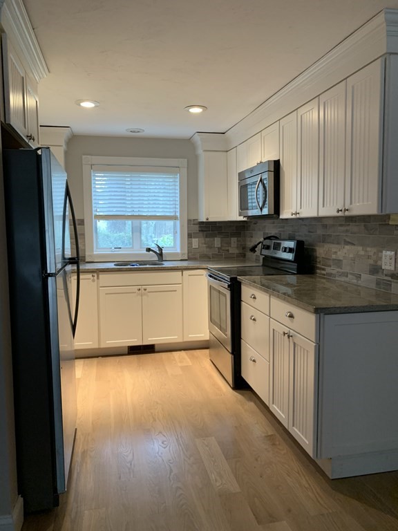 51 Shellback Way, Unit 51 Mashpee, MA 02649 - Photo 3 of 4 Gallery Image 3
