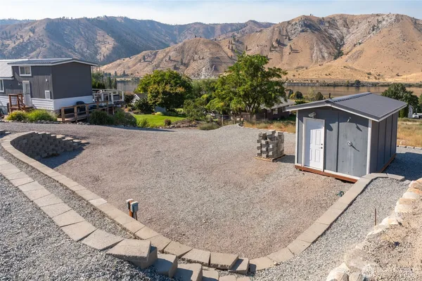 a house view with a outdoor space