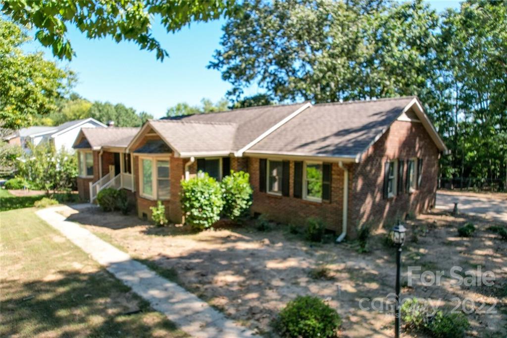 610 Park Ridge Road Albemarle, NC 28001 - Photo 2 of 46 Gallery Image 2