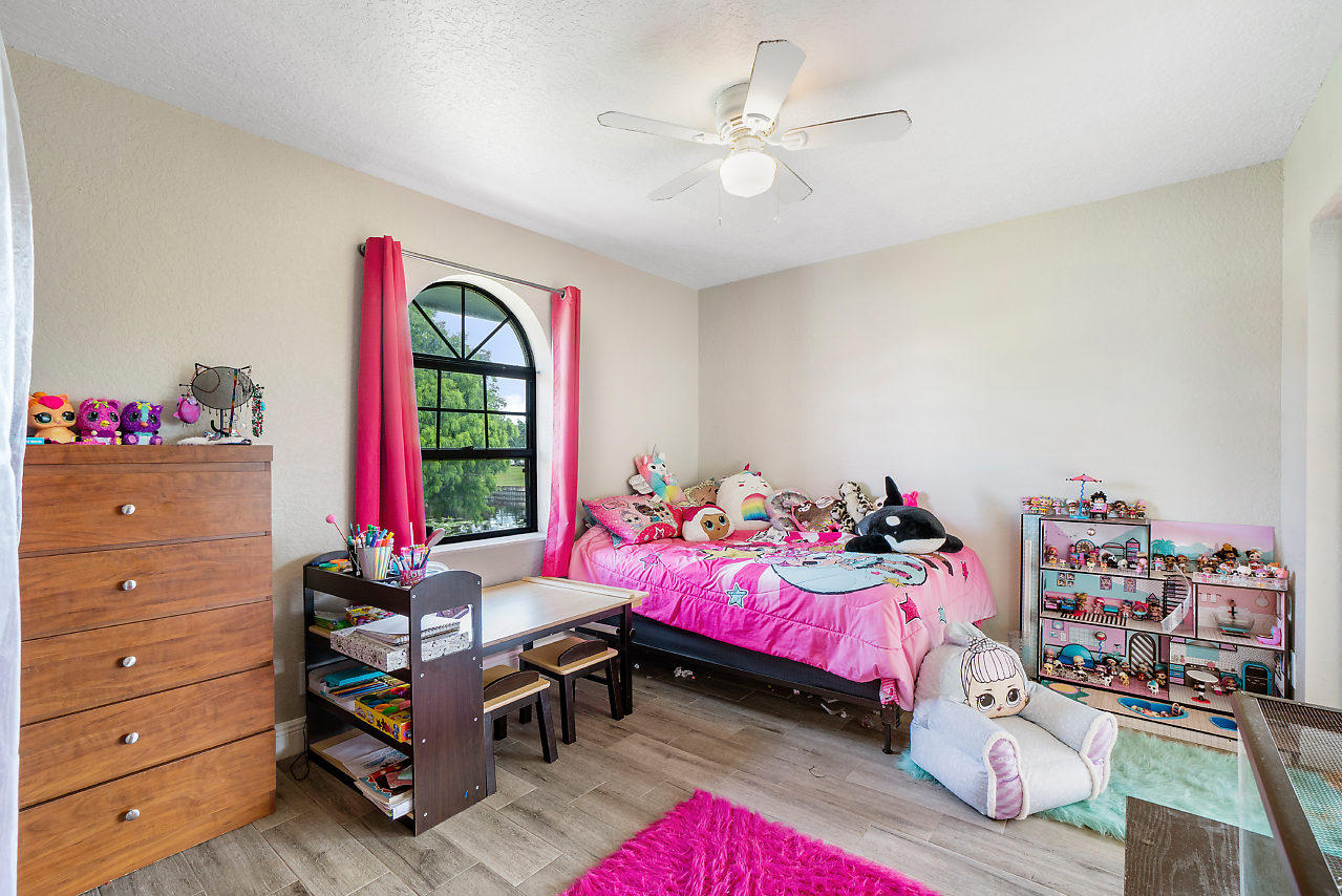 3266 Diamondhead Road Lake Worth, FL 33462 - Photo 18 of 27 2ND BEDROOM