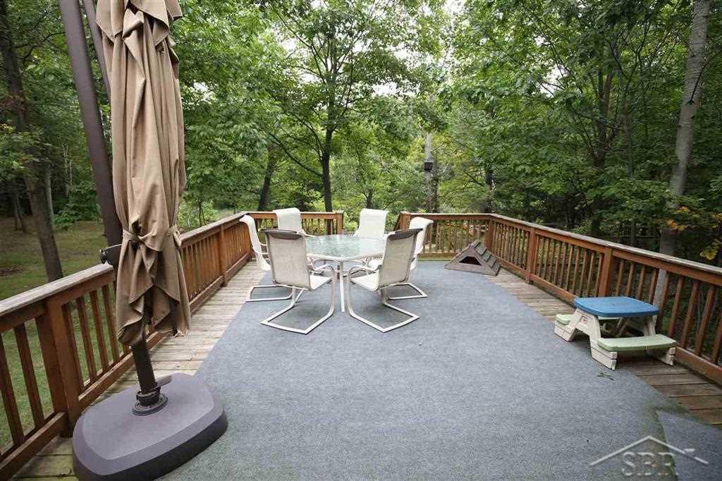 1886 West Stewart Road Midland, MI 48640 - Photo 25 of 43 31394602-24.JPG