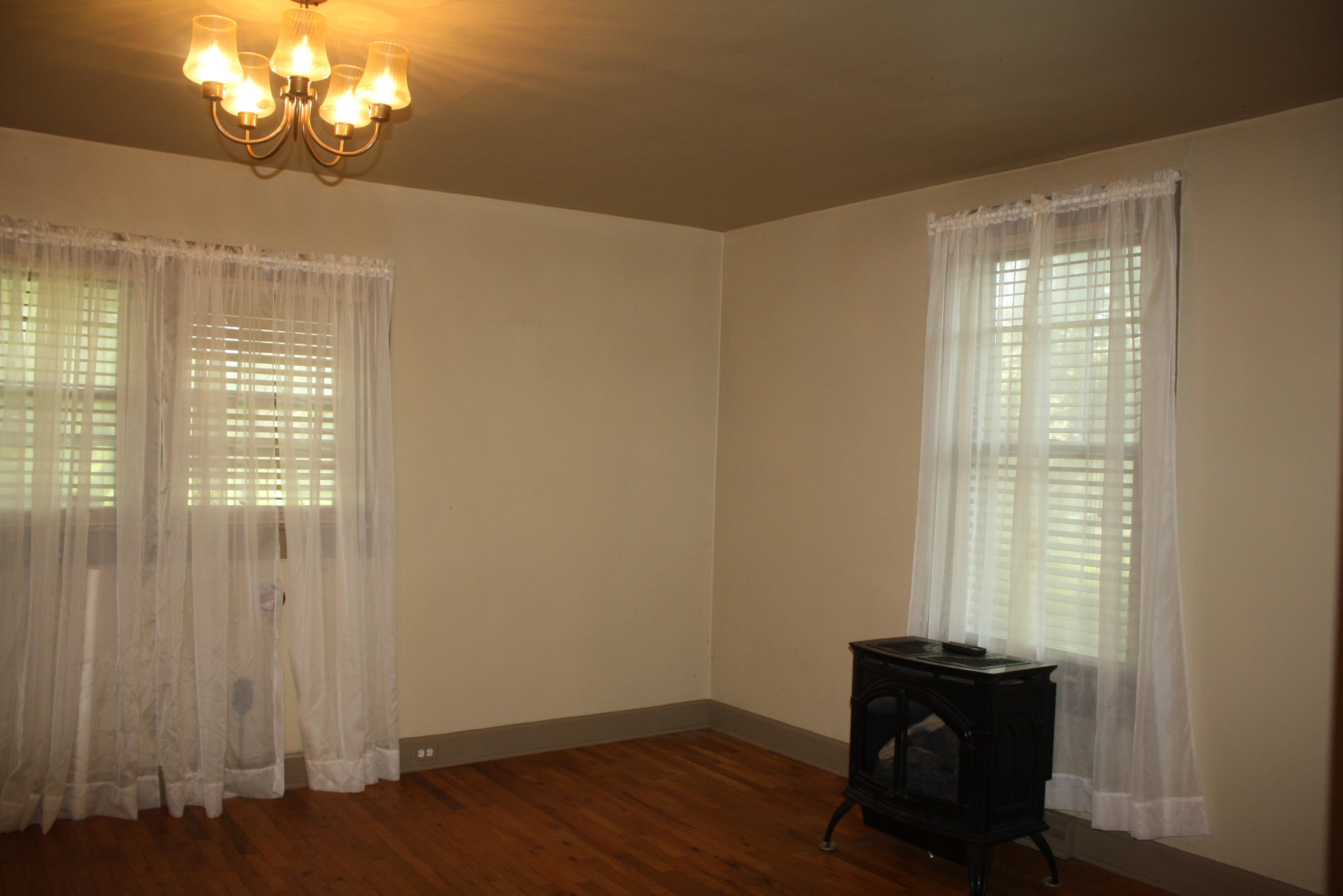 7410 Beech Run Road Hinton, WV 25951 - Photo 9 of 37 Gallery Image 9