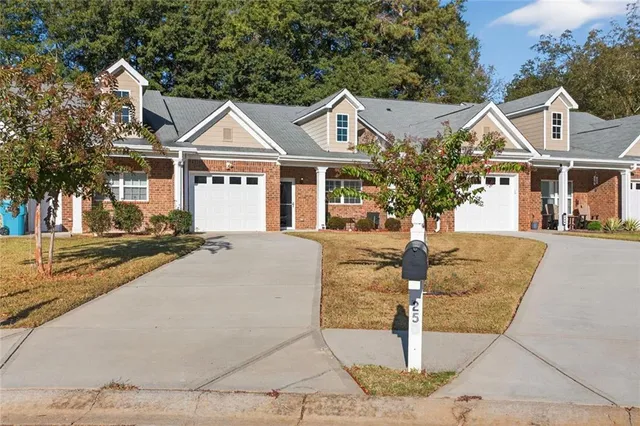 $210,000 | 250 Rosenwald Lane, Hampton, GA 30228
