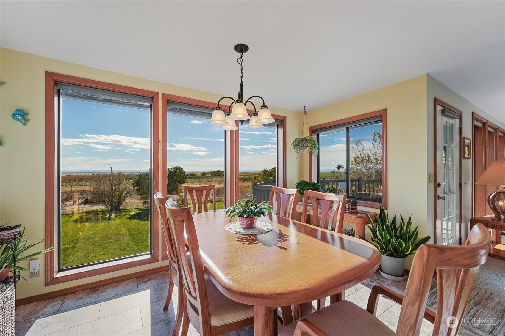 6901 Martin Road Northwest Ephrata, WA 98823 - Photo 13 of 35