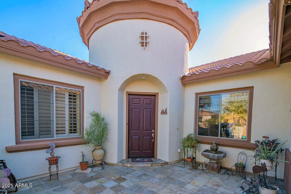 2347 West River Rock Court Phoenix, AZ 85086 - Photo 3 of 25 a front view of a house with outdoor seating