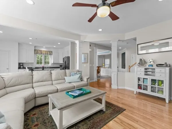 $575,000 | 100 Buttercup Lane, Unit 100, Grafton, MA 01560