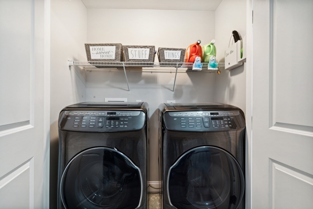 54 Lane Road Derry, NH 03038 - Photo 20 of 34 a utility room with dryer and washer