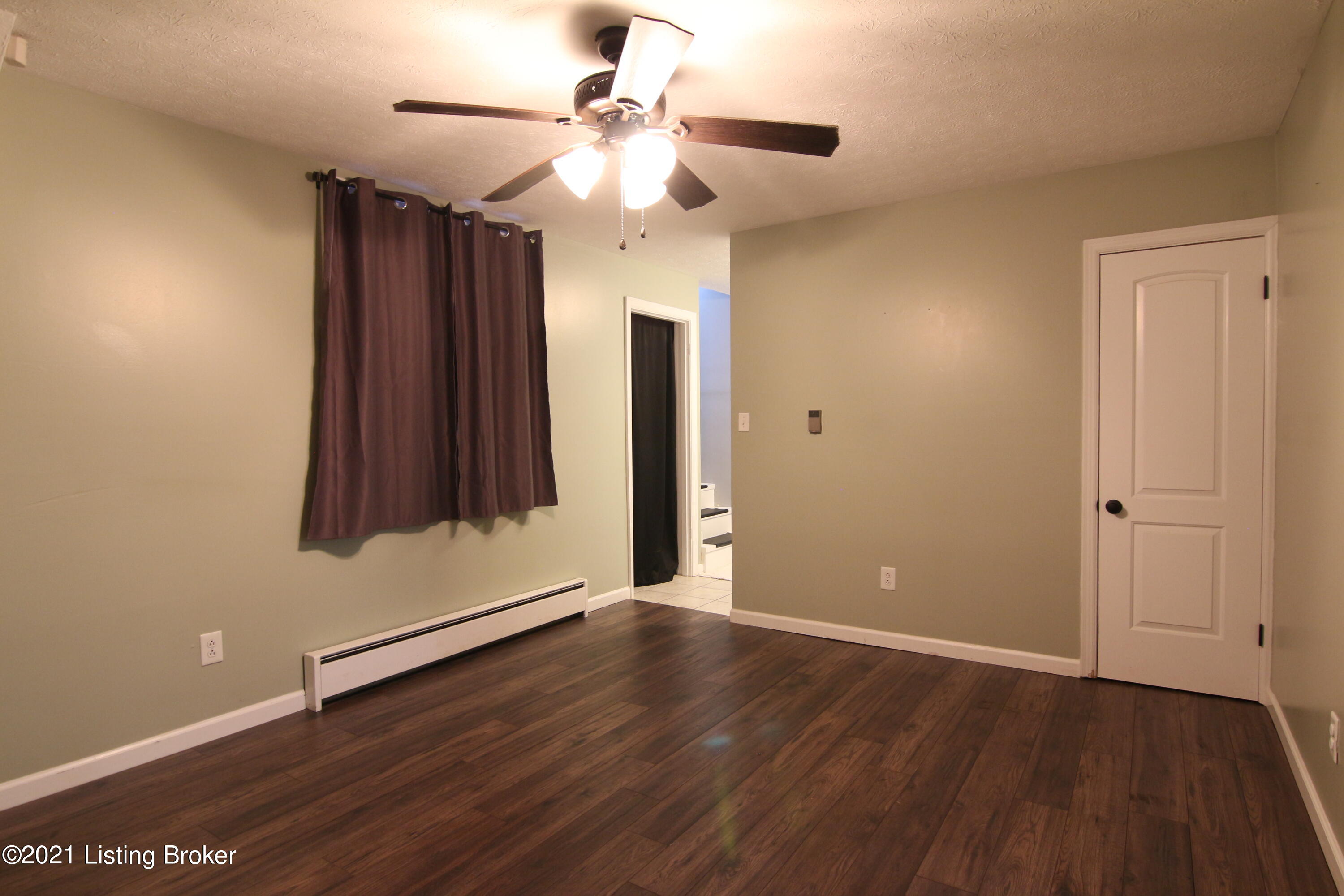 4610 Hopewell Road Louisville, KY 40299 - Photo 26 of 53 003