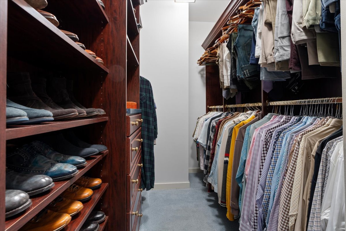 501 North Clinton Street, Unit 1303 Chicago, IL 60654 - Photo 30 of 46
