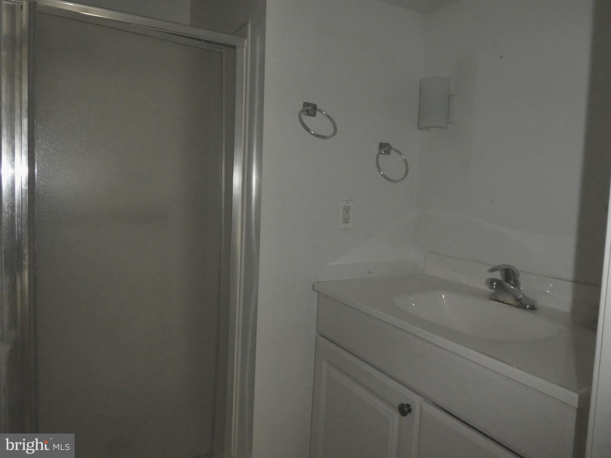 180 Wayland Road Culpeper, VA 22701 - Photo 15 of 16 Bath