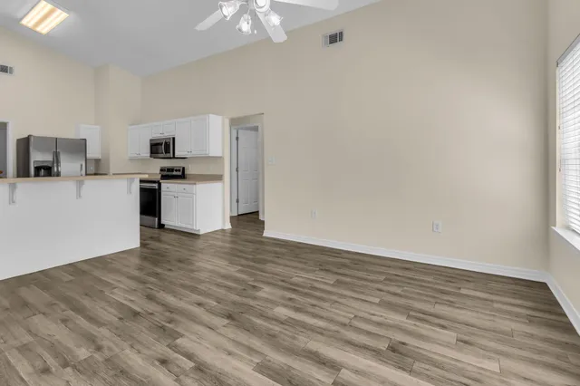 $327,500 | 1013 Freeport Court, Mary Esther, FL 32569