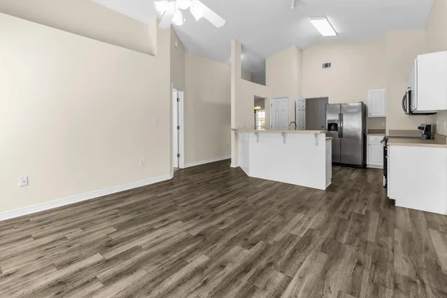 $327,500 | 1013 Freeport Court, Mary Esther, FL 32569