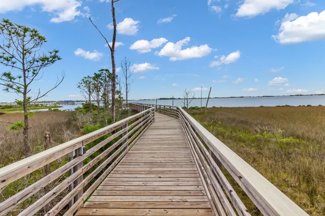 $327,500 | 1013 Freeport Court, Mary Esther, FL 32569