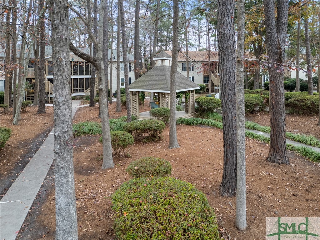 401 North Cromwell Road, Unit T7 Savannah, GA 31410 - Photo 40 of 41 Enjoy the Gazebo