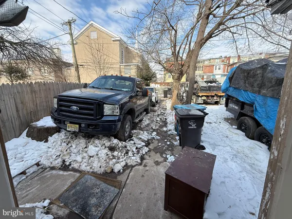 $265,000 | 525 Kohn Street, Norristown, PA 19401