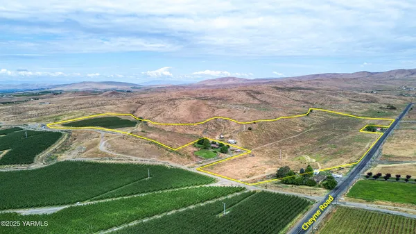 $975,000 | Nka Cheyne Road, Zillah, WA 98953